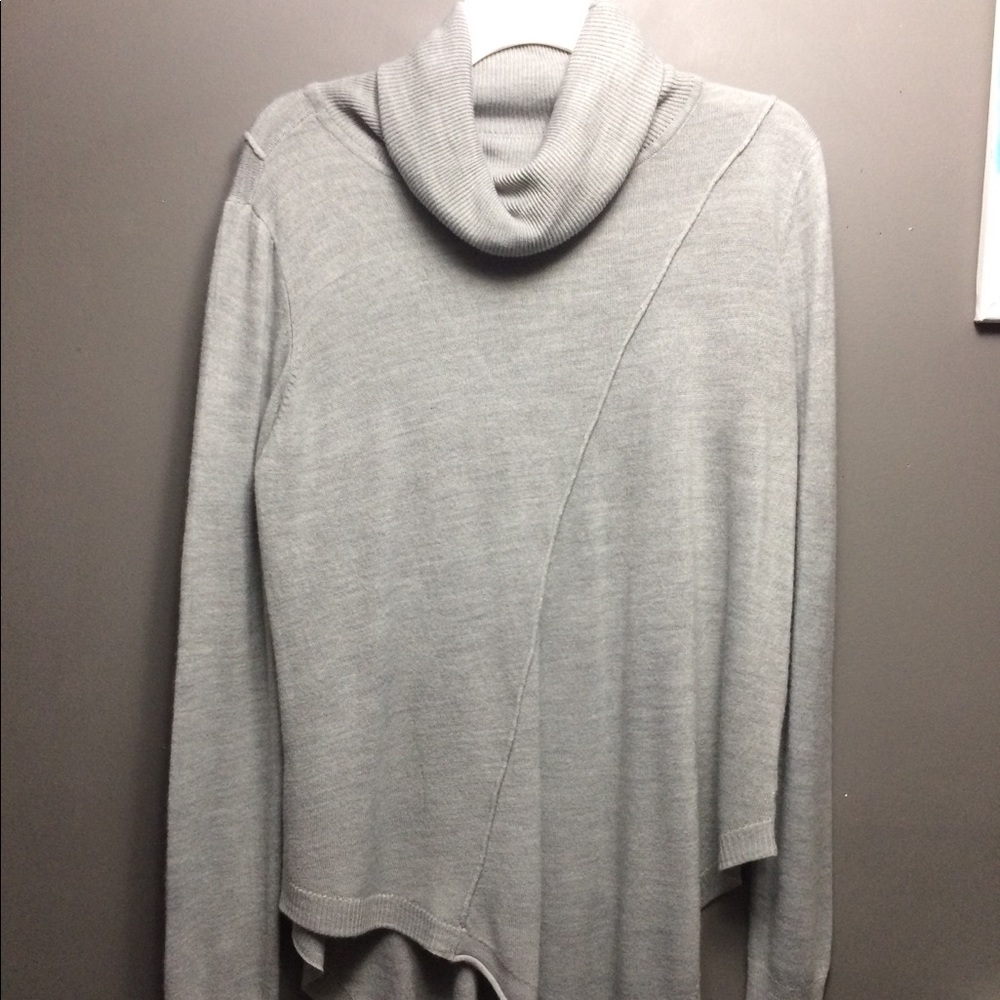 Gray sweater